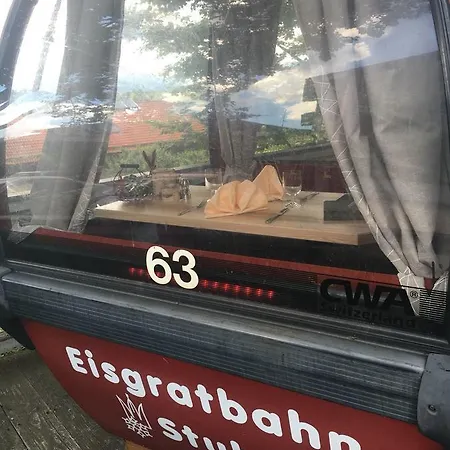 Waldkristall מלון פראונאו